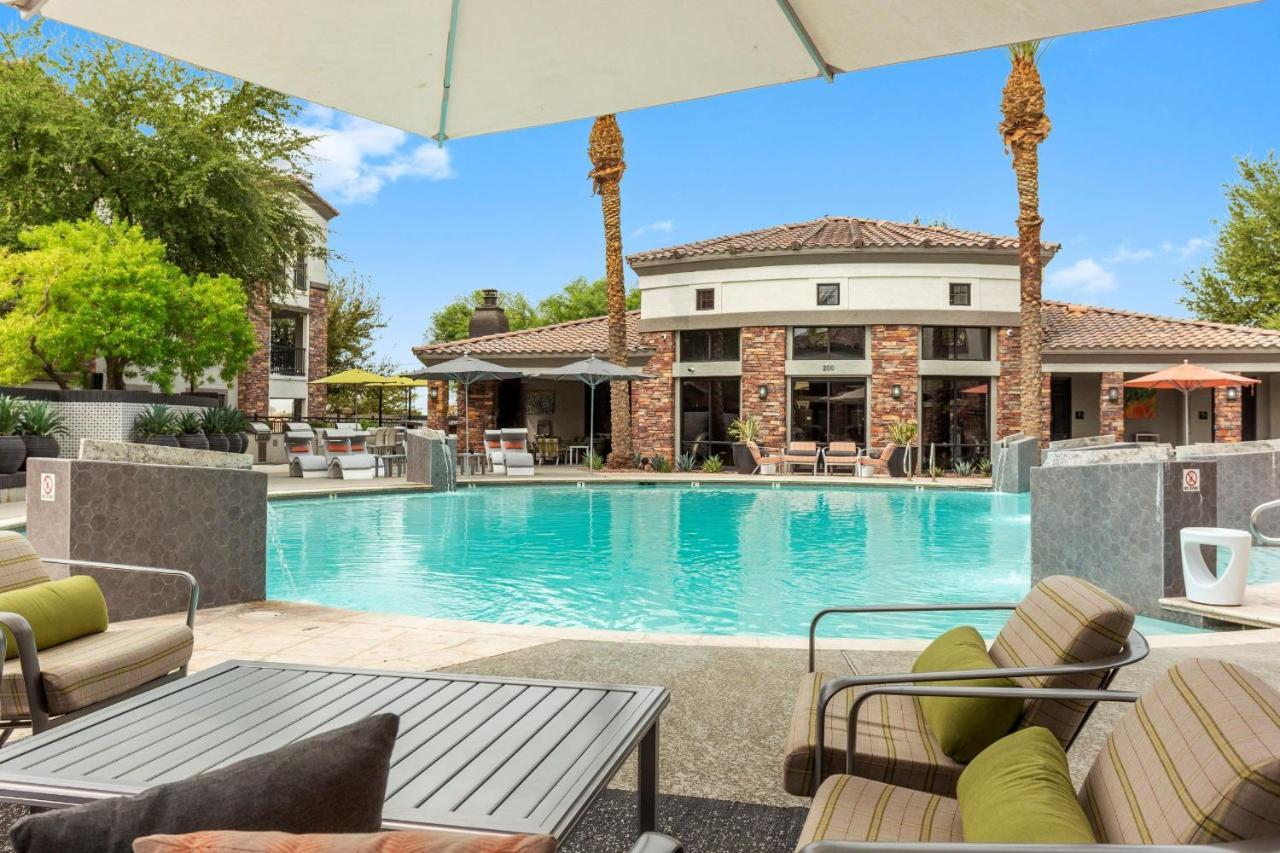 Cozysuites Glendale By The Stadium With Pool 05 Eksteriør billede